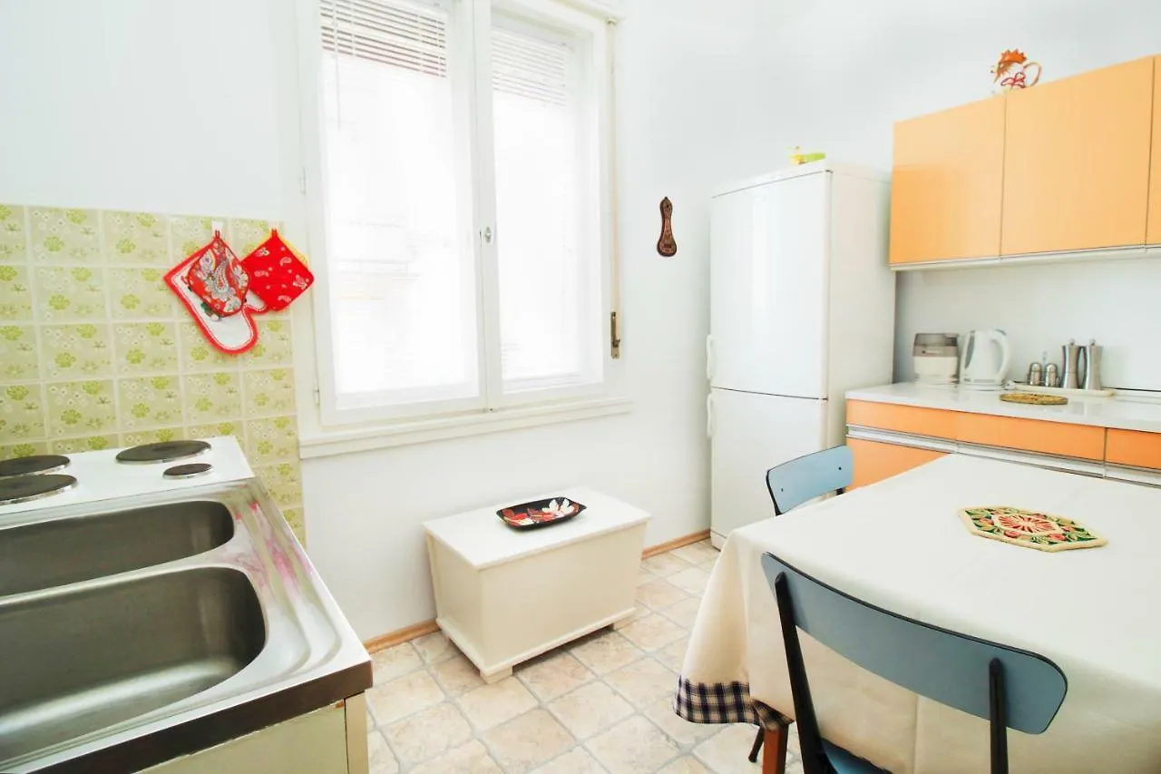 Apartment Alenka Opatija 0*,