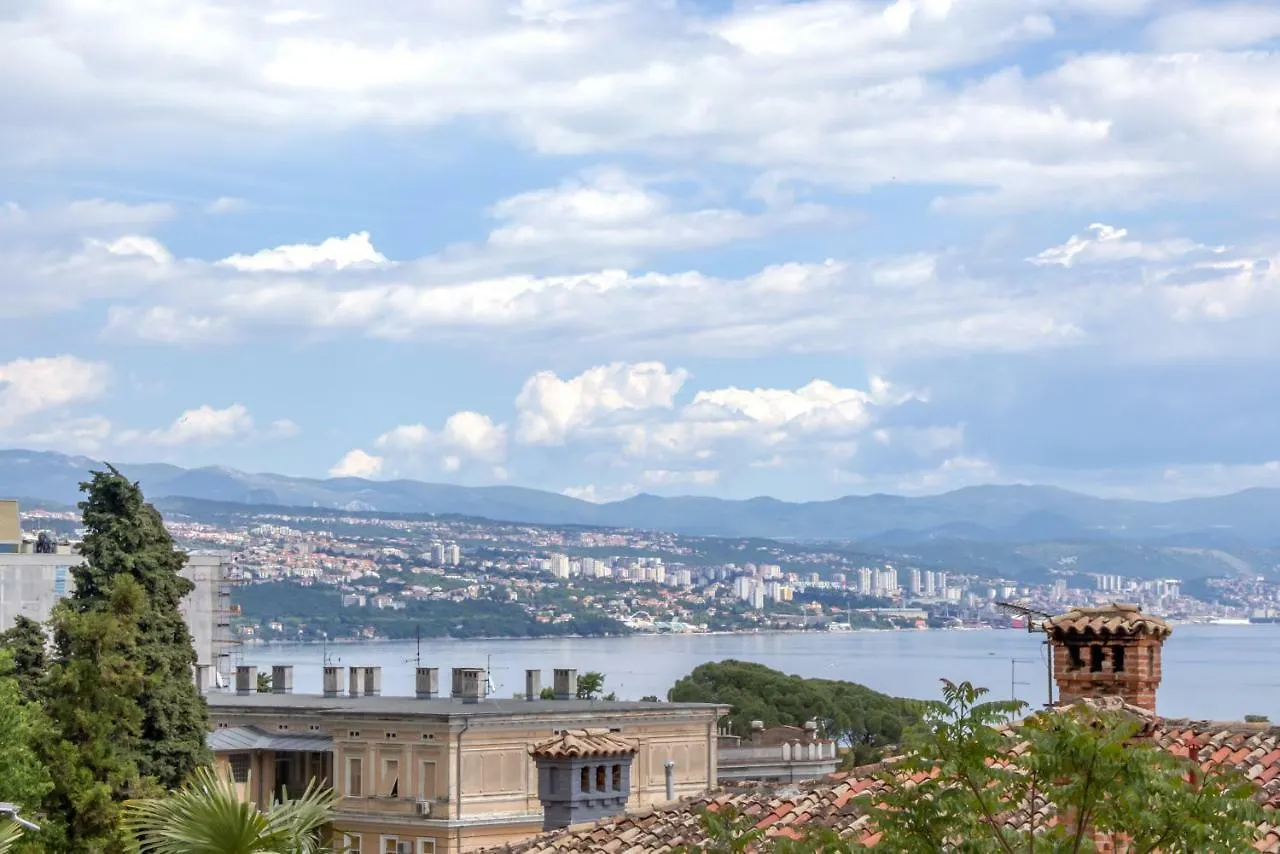 Apartment Alenka Opatija